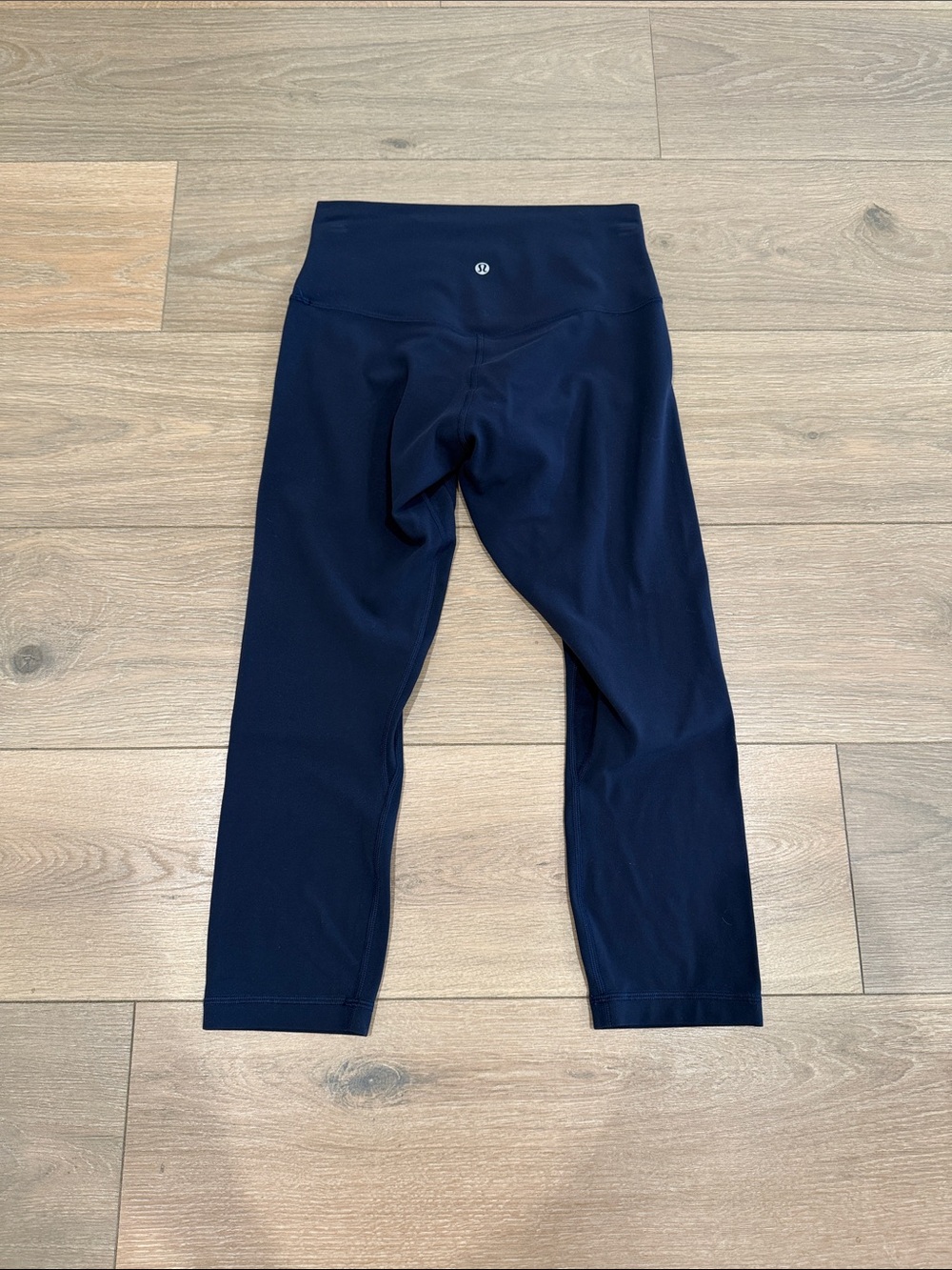 LULULEMON True Navy Align Crop 21” High Rise Active Nulu Workout Leggings Size 6 - Picture 3 of 8